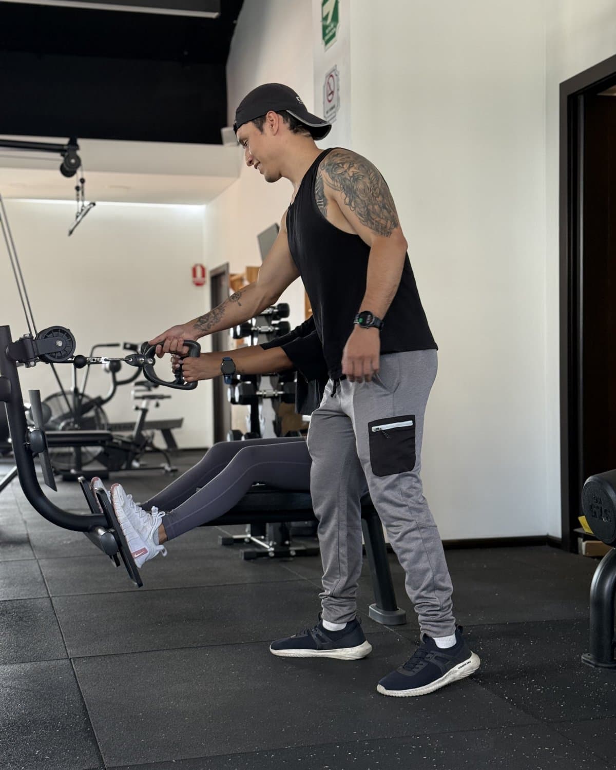 Christian guiando una sesión